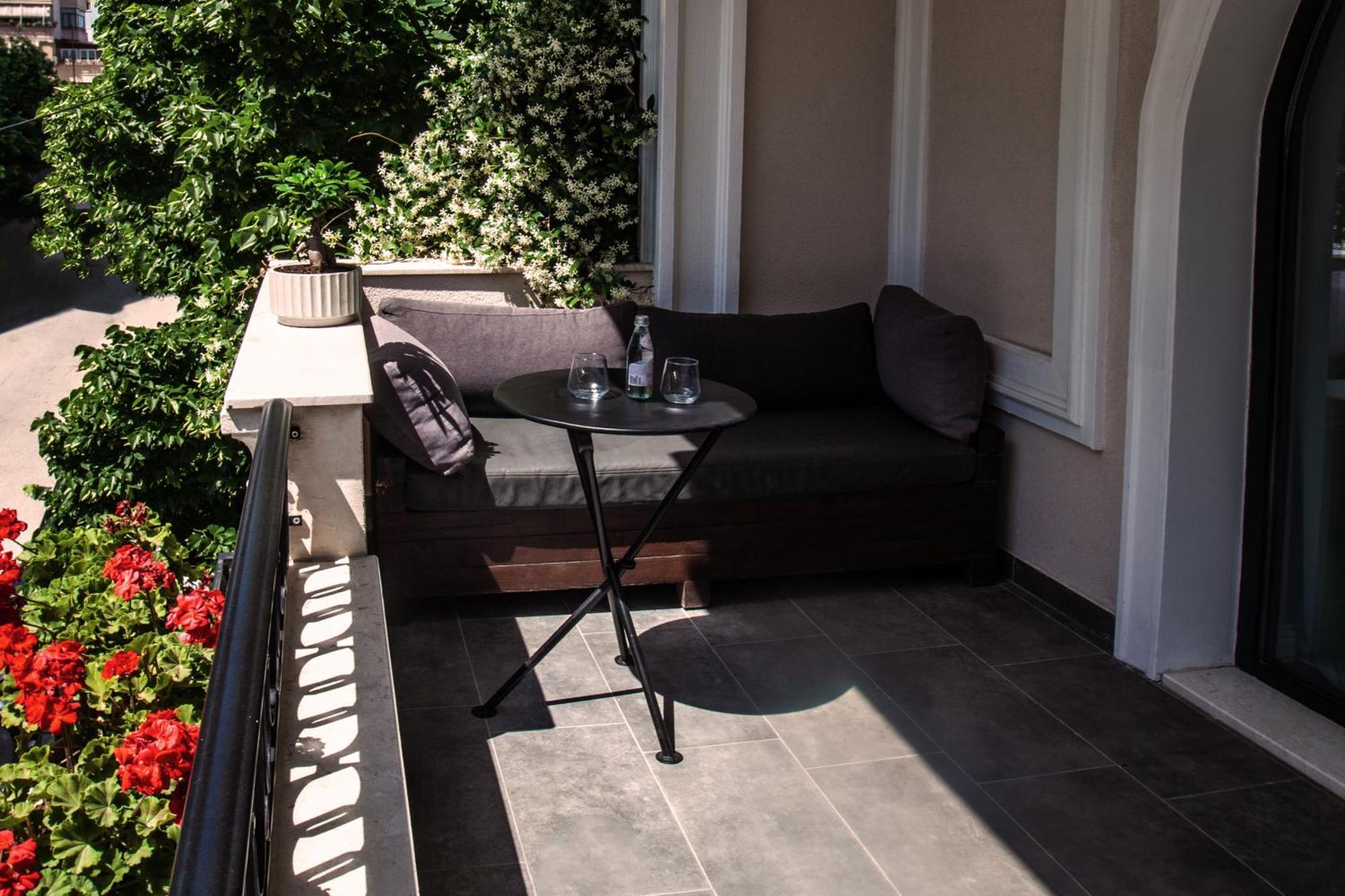 Vila Koja Boutique Hotel Τίρανα Εξωτερικό φωτογραφία