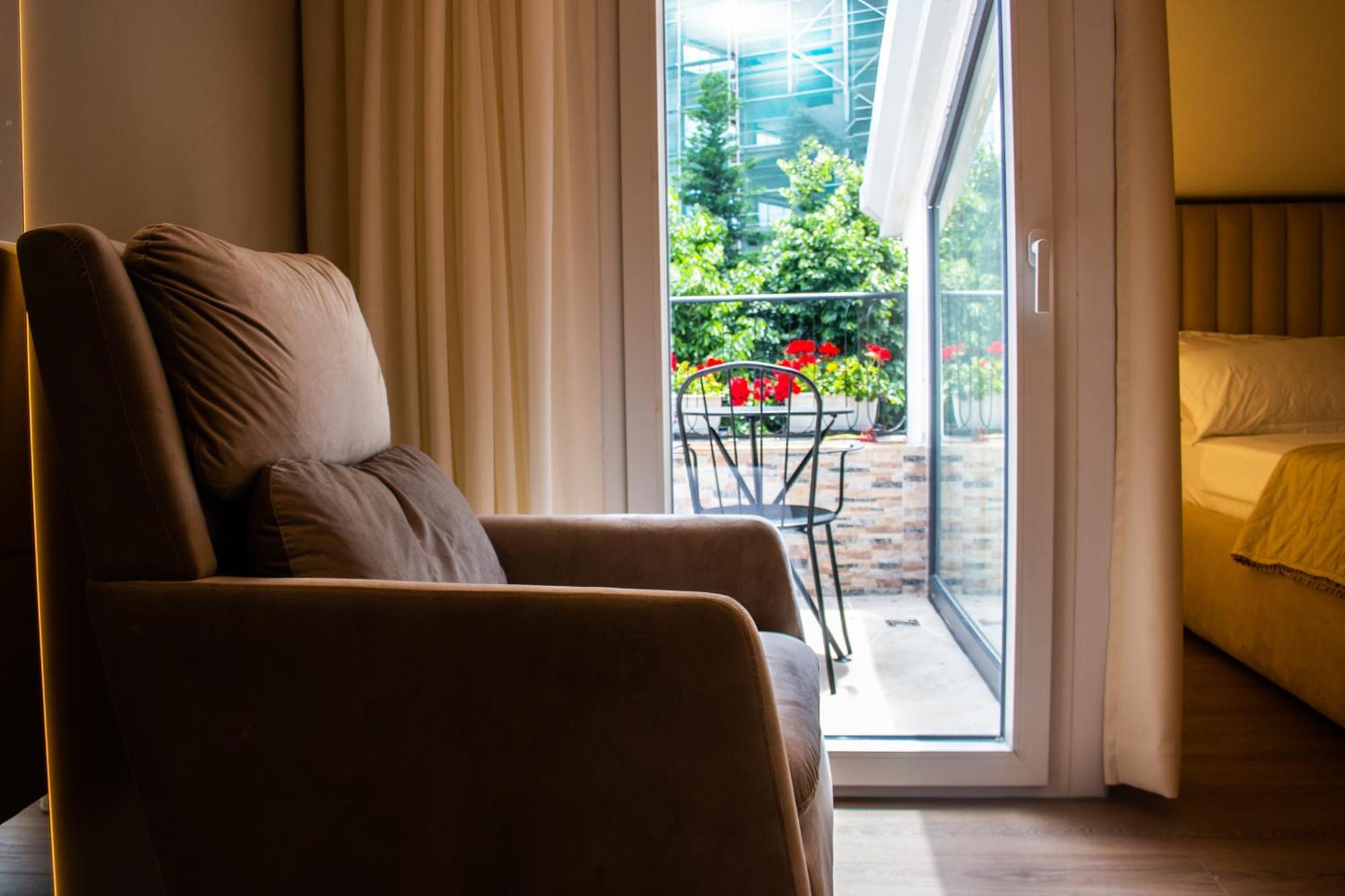Vila Koja Boutique Hotel Τίρανα Εξωτερικό φωτογραφία